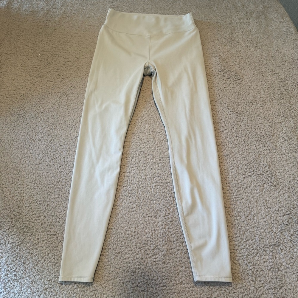 VUORI Chilled Out Performance Leggings Color: Chalk Blue Size Large VW4028